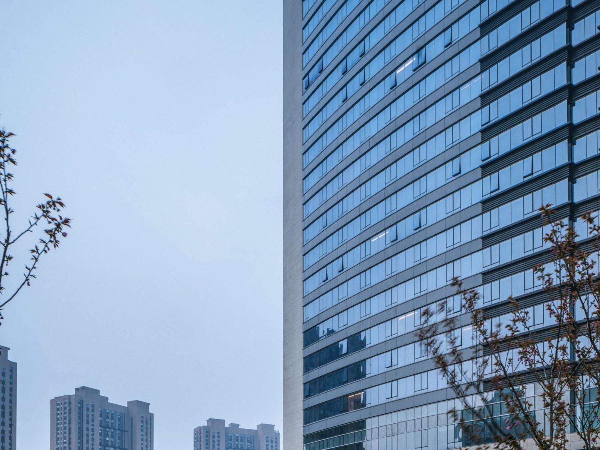Pullman Qingpu Excellence Hotel 5*