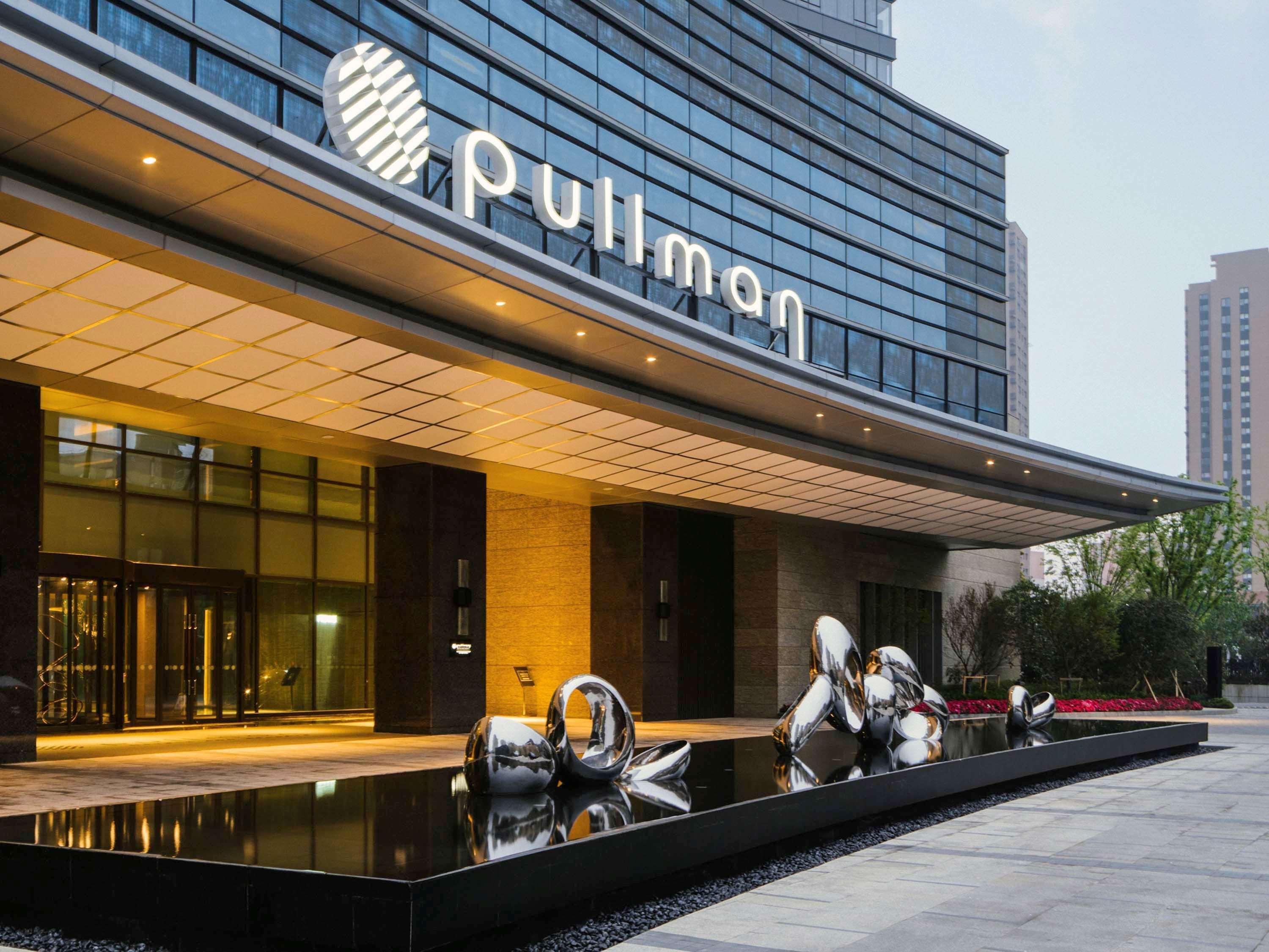Pullman Qingpu Excellence Hotel 5*